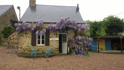 Menil-Vin House | Gite Bleu