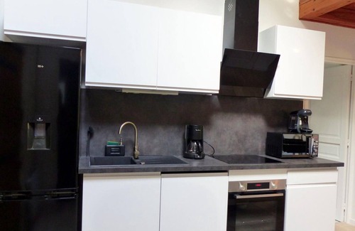 Charroux Cottage | Gite Charroux - Allier, 3 bedrooms, 6 persons