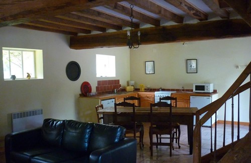 Aze House | Gite Chateau De Mirvault