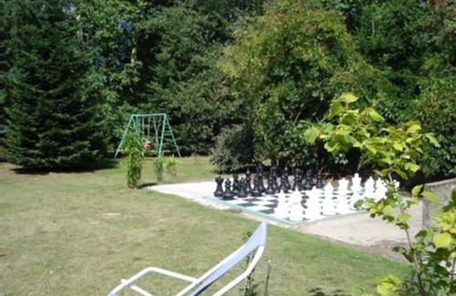 Aze House | Gite Chateau De Mirvault