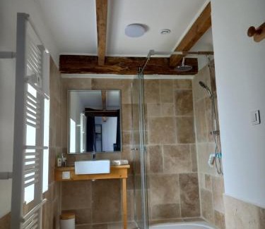 Saint-Felix-de-Lunel House | Gite Chez Guynette