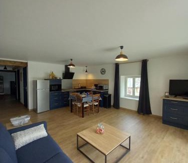 Saint-Felix-de-Lunel House | Gite Chez Guynette