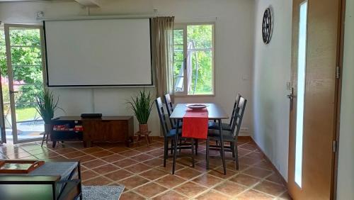 Nestier House | Gite cocoon au pied des Pyrénées