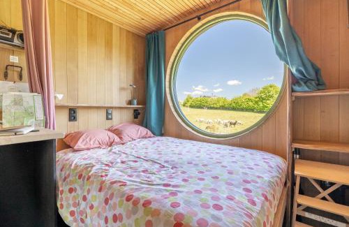 Fauvillers House | GITE Cocotte La Roulotte