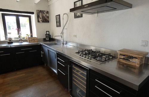 Breles Villa | Gite d'exception: Gite with heated pool 12/14 people