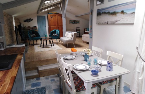 Saint-Avit-Saint-Nazaire House | gite de charme dans longère viticole