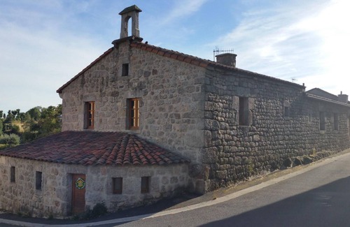 Le Malzieu-Forain House | GITE DE L'ANCIENNE ECOLE