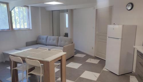 Ameugny Apartment | Gite de la voie verte, à Ameugny - Taizé