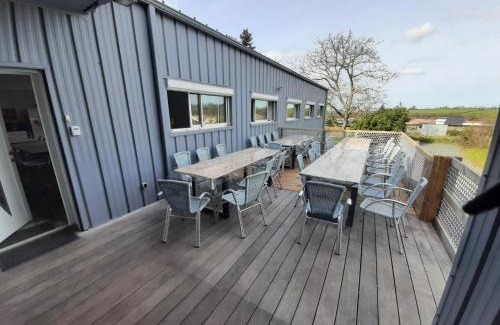 Chambretaud House | gite des mariés à 7mn du puy du F0U