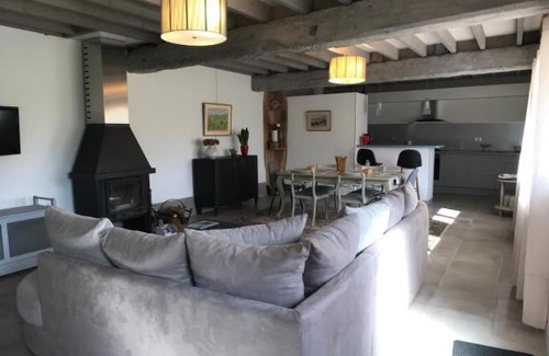 Sainte-Marie-d'Attez House | GITE DU MANOIR DE MONTEAN