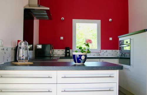 Saint-Vincent-de-Pertignas House | Gite Entre Terre Et Ciel