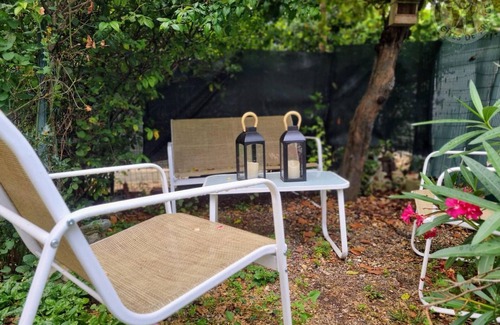 Enghien-les-Bains Cottage | Gite Enghien-les-Bains, 1 bedroom, 3 persons
