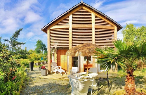 Tremereuc Cottage | Gite hotel in the heart of nature, destination Mont St Michel-St Malo. Pets allowed