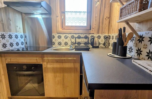 Saint-Pierre-d'Entremont Cottage | Gîte in a typical mountain chalet in the heart of the Chartreuse region