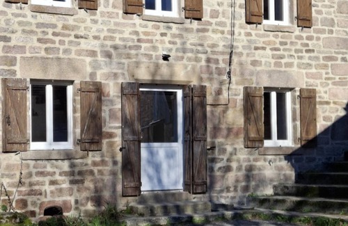 Faux-la-Montagne House | Gite in Jalagnat (Faux la Montagne) Plaisir Creusois 12 people