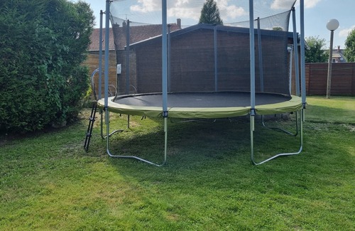 Tilloloy Cottage | Gite in Tilloloy swimming pool sauna spa