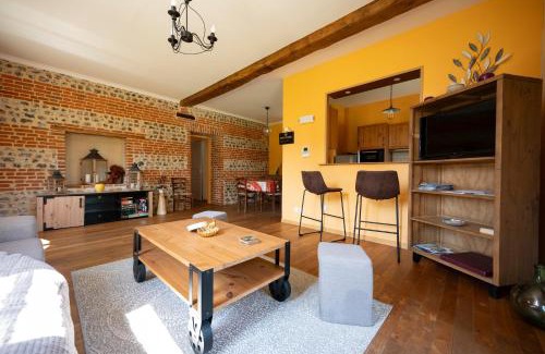 Saint-Sauveur-d'Emalleville House | Gite L'Orangerie du Château D'Emalleville