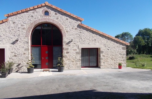 Cirieres House | Gite La Grange Du Val, a barn renovated since 2016