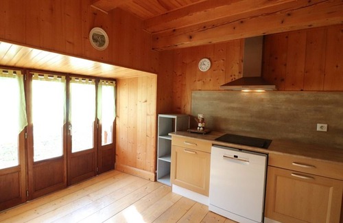 Lavigerie Cottage | Gite Lavigerie, 2 bedrooms, 4 persons
