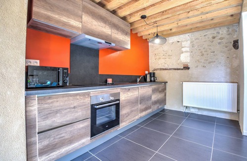 Chassaignes House | 'Gîte Les Chouettes' with Shared Pool, Private Terrace and Wi-Fi