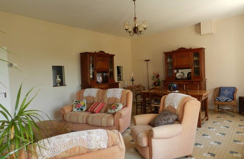 Saint-Pierre-d'Eyraud Cottage | GITE "LES GLYCINES" IN THE COUNTRY IN PERIGORD