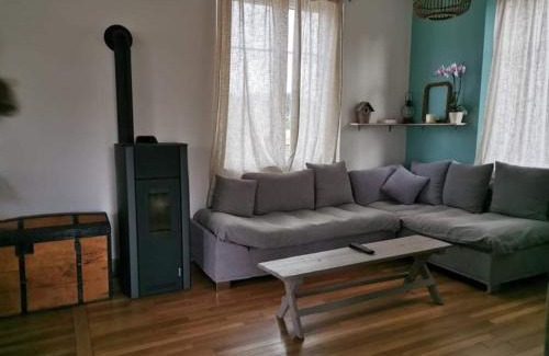 Neuf-Marche House | Gite mes pt'tis lits maison chaleureuse 4 chambres