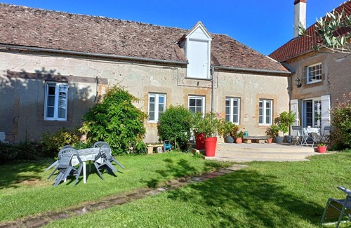 Neuvy Cottage | Gite Neuvy, 1 bedroom, 3 persons