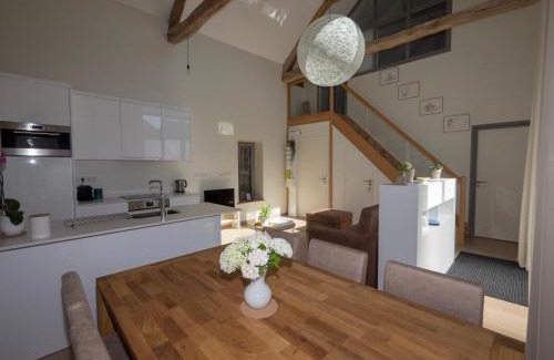 Ury House | Gite Oliveira's