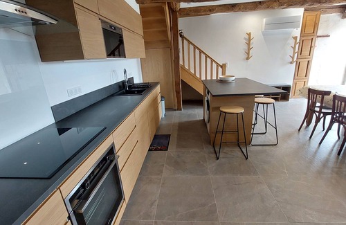 Cassuejouls House | Gite on the heights of Cassuéjouls