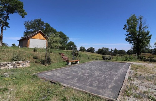 Riom-es-Montagnes Cottage | Gite Riom-ès-Montagnes, 3 bedrooms, 6 persons