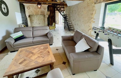 Rivarennes Cottage | Gite Rivarennes, 4 bedrooms, 8 persons