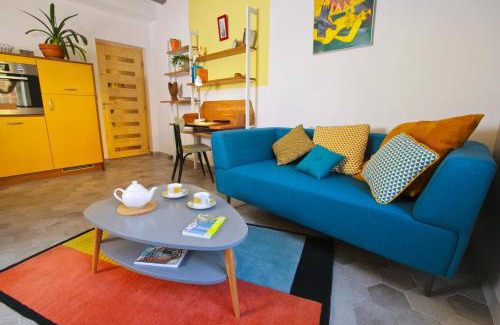 Annecy Old Town Apartment | Gite urbain AU 2BIS - Annecy