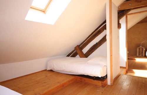 Vienne-en-Arthies Cottage | Gite Vienne-en-Arthies, 4 bedrooms, 8 persons