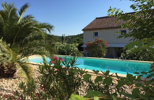 Les Vans House | GiVans, gites of 60m², heated pool, panoramic view