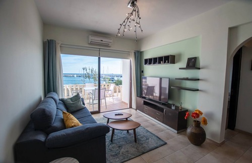 Zygi Apartment | Glabur Stays The One 1 Elite Marina Front!