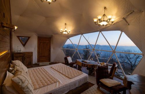 Cheog Other | Glamoreo - The Walnut Glamp