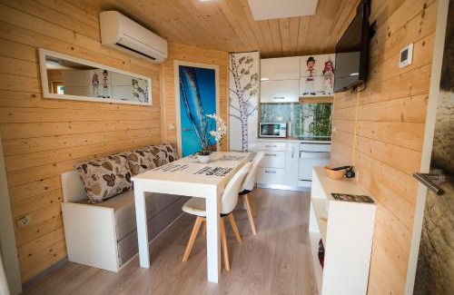 Marindol Resort | Glamping Krone Kolpa Heaven