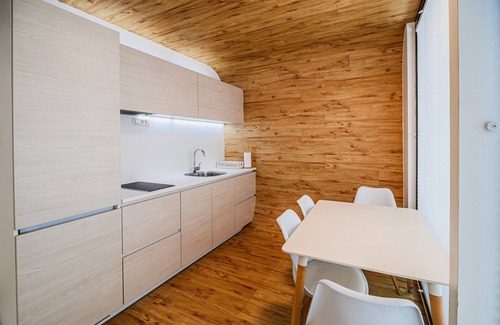 Crnomelj House | Glamping Malerič - Natural Pool & Wellness access