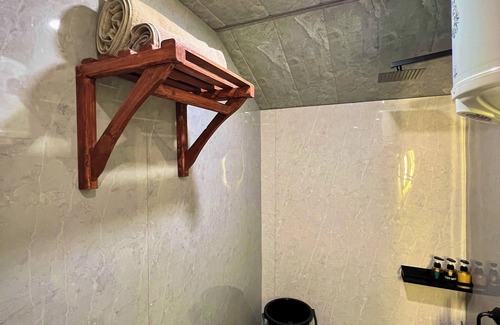 Manali Cabin | Glass Cabins & Cafe by Urban Monk