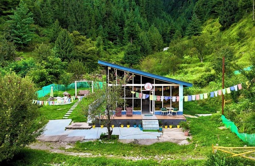 Manali Cabin | Glass Cabins & Cafe by Urban Monk