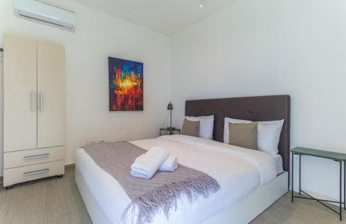 Ghazir Apartment | GlassHaus Rooftop 2-BR W Pool & Terrace in Ghazir