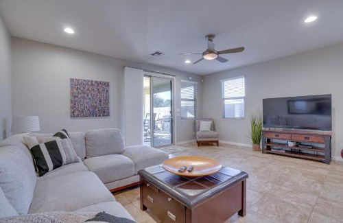 Provence House | Glendale Home Near Westgate Entertainment District