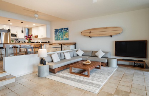 Princeville Condo | Glorious ocean and Bali Hai views from this ground floor, air conditioned home
