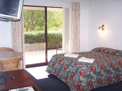 Pemberton Hotel | Gloucester Motel Pemberton Manjimup