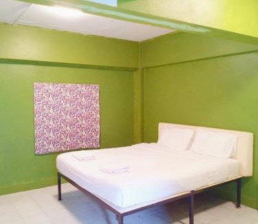 Wang Burapha Phirom Apartment | GO INN The Grand Palace - โกอินน์ MRT สามยอด