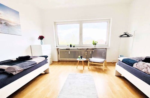 Pfalzdorf Apartment | GO02 4 room apartment with balcony & garden