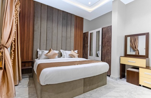 Ikeja Hotel | Gods Touch Apartments Remi Fani Kayode