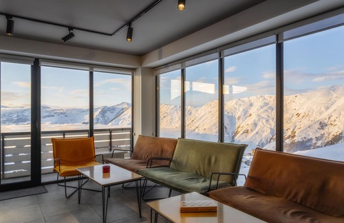 Kazbegi Hotel | Gogi Resort