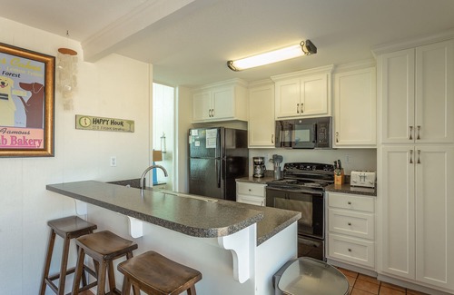 East End House | “Going Coastal” Beachfront Awesome Views