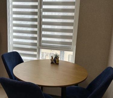 Riscani Apartment | Gold